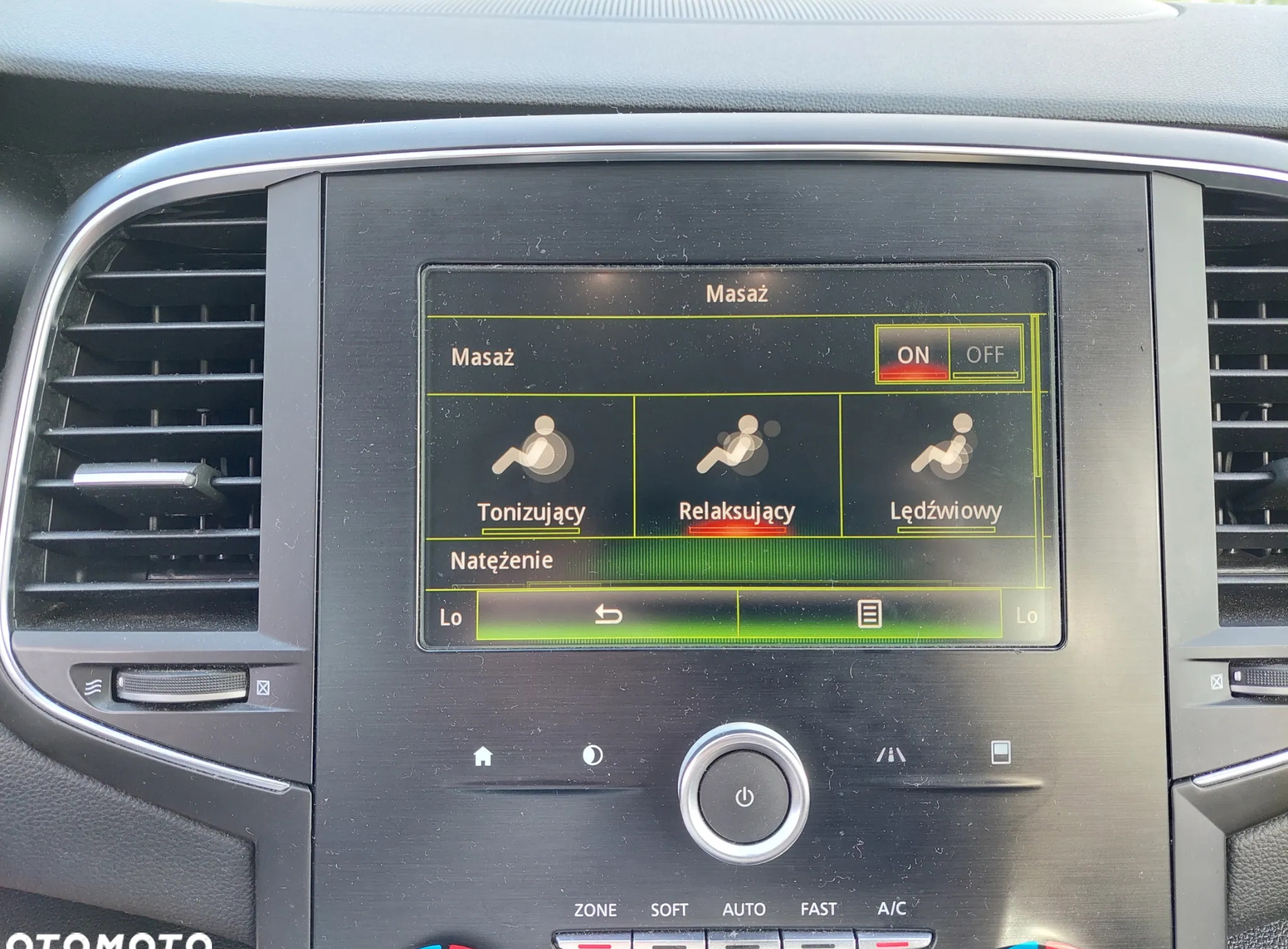 Renault Talisman cena 45500 przebieg: 253512, rok produkcji 2016 z Kobyłka małe 232